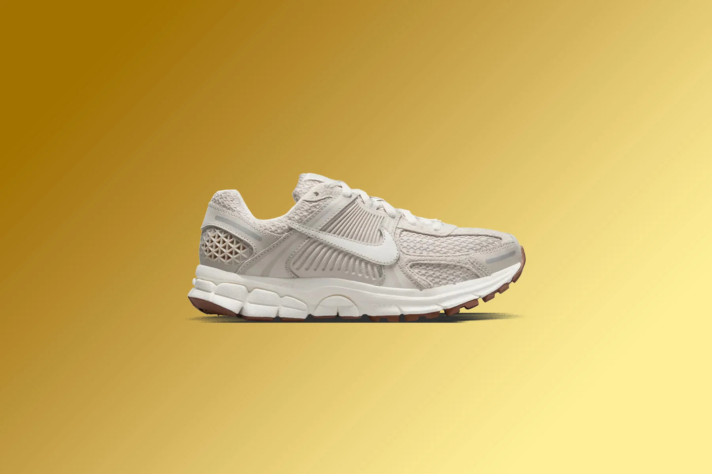 Womens Nike Vomero Light Orewood Brown Sail Metallic Silver