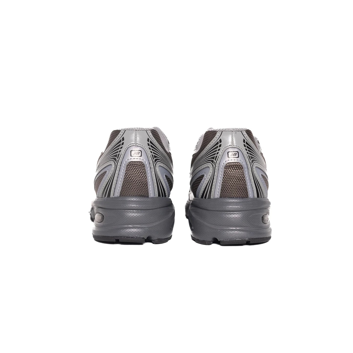 NEW BALANCE 740 BLACK METALLIC