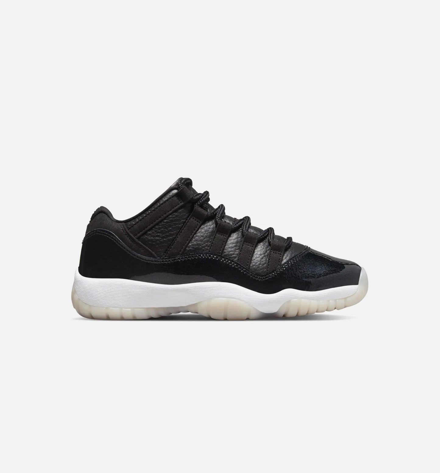 Air Jordan 11 Retro Low 72 10 Grade School Lifestyle Shoe Black Free Shipping