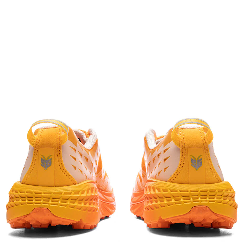 Speedgoat 2 Dawn Light Sun Coral