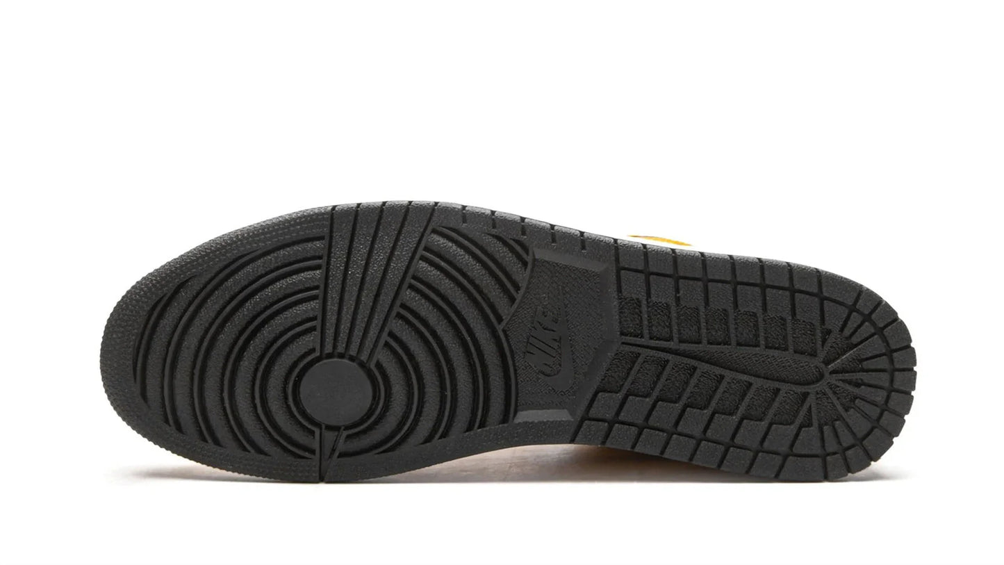 Air Jordan 1 Low University Gold Black