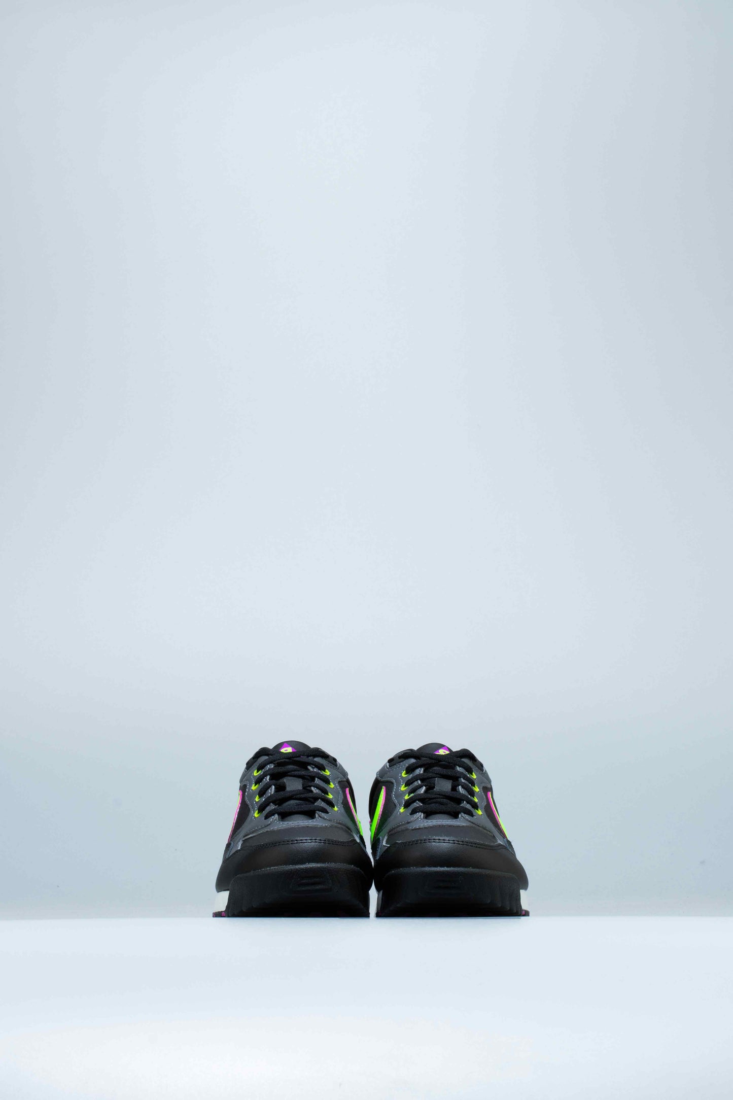 Air Wildwood ACG Mens Running Shoe Black Green