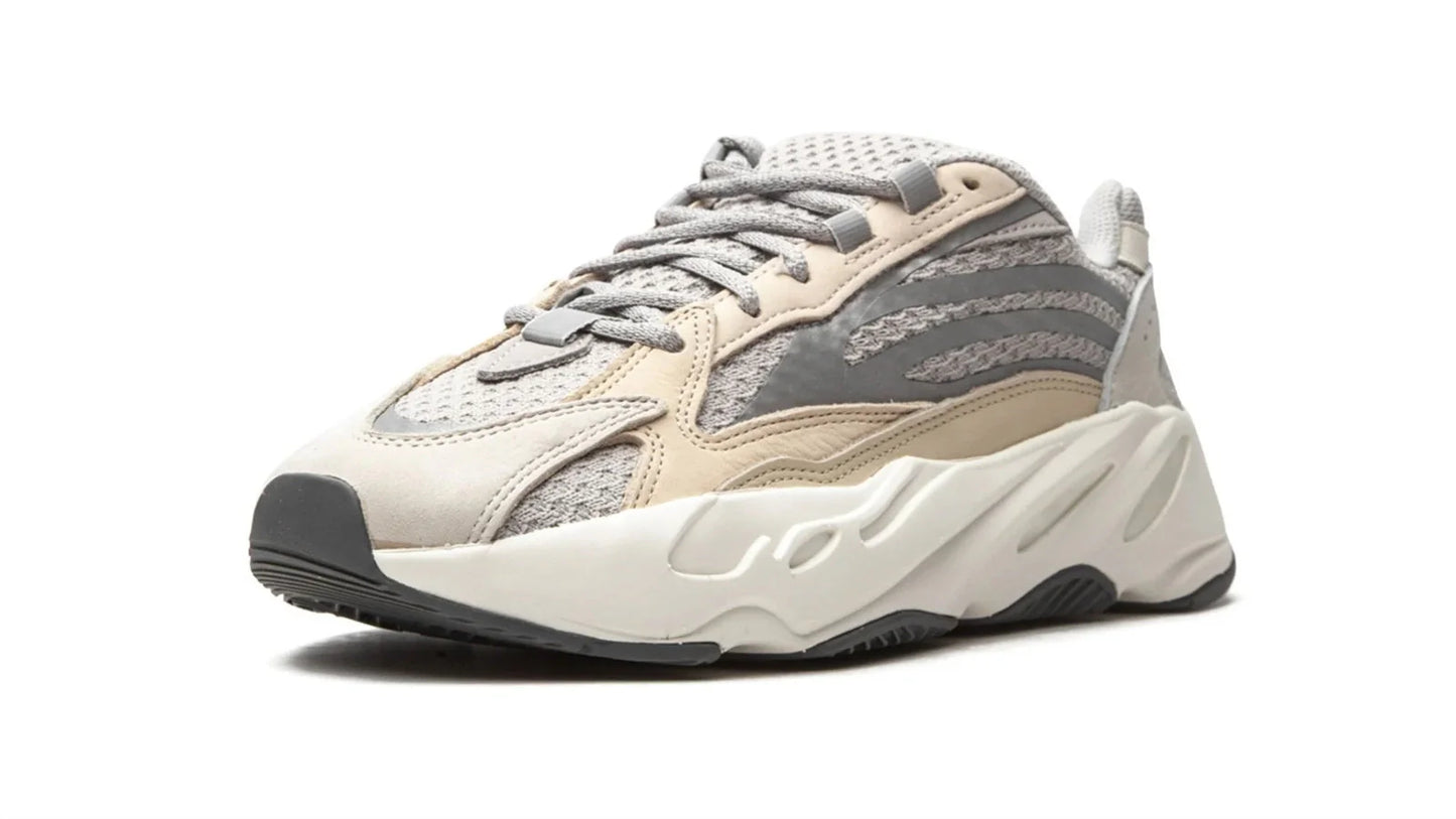 YEEZY BOOST 700 V2 Cream