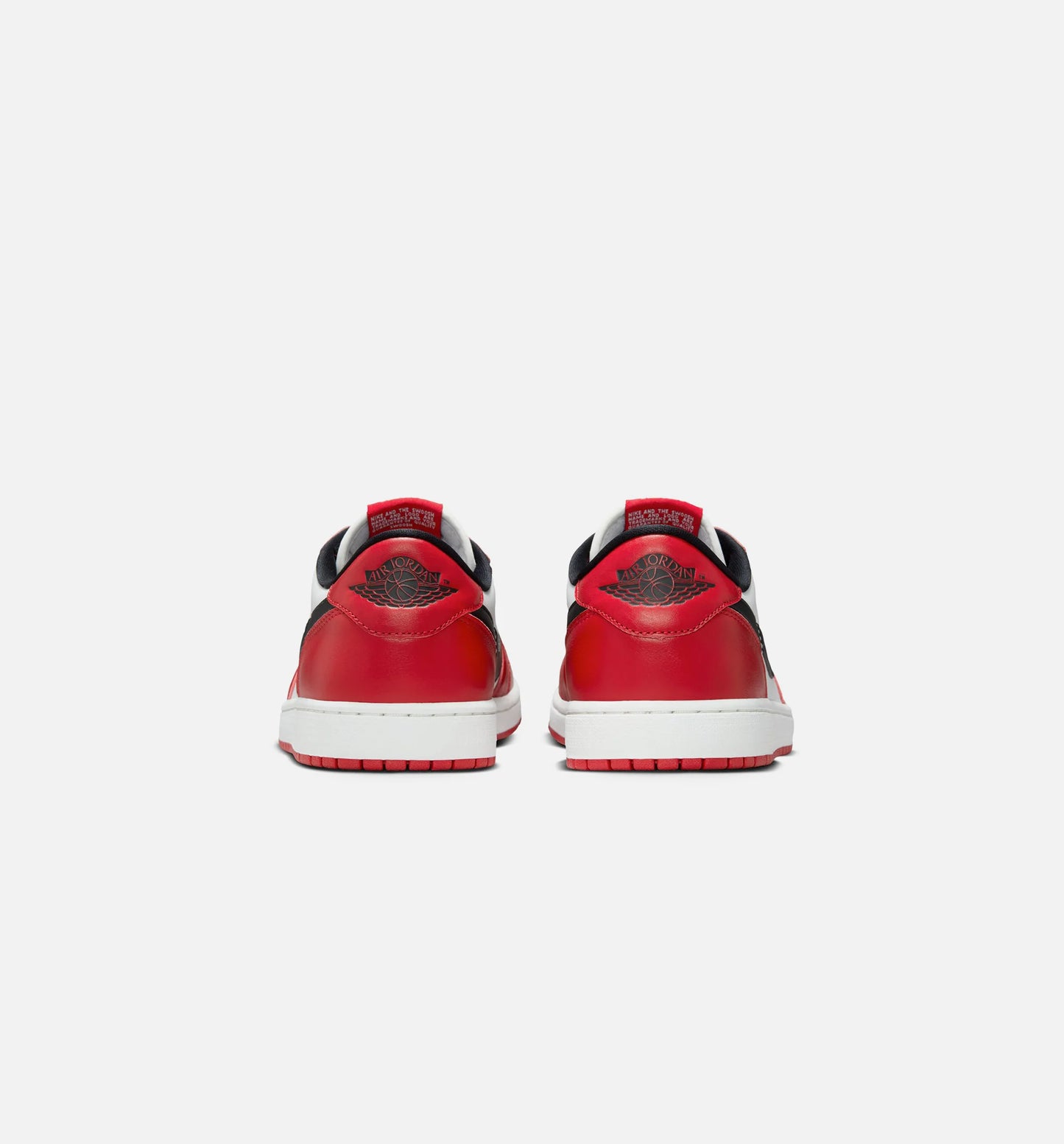 Air Jordan 1 Retro Low OG Chicago Mens Lifestyle Shoe Varsity Red Black Summit White