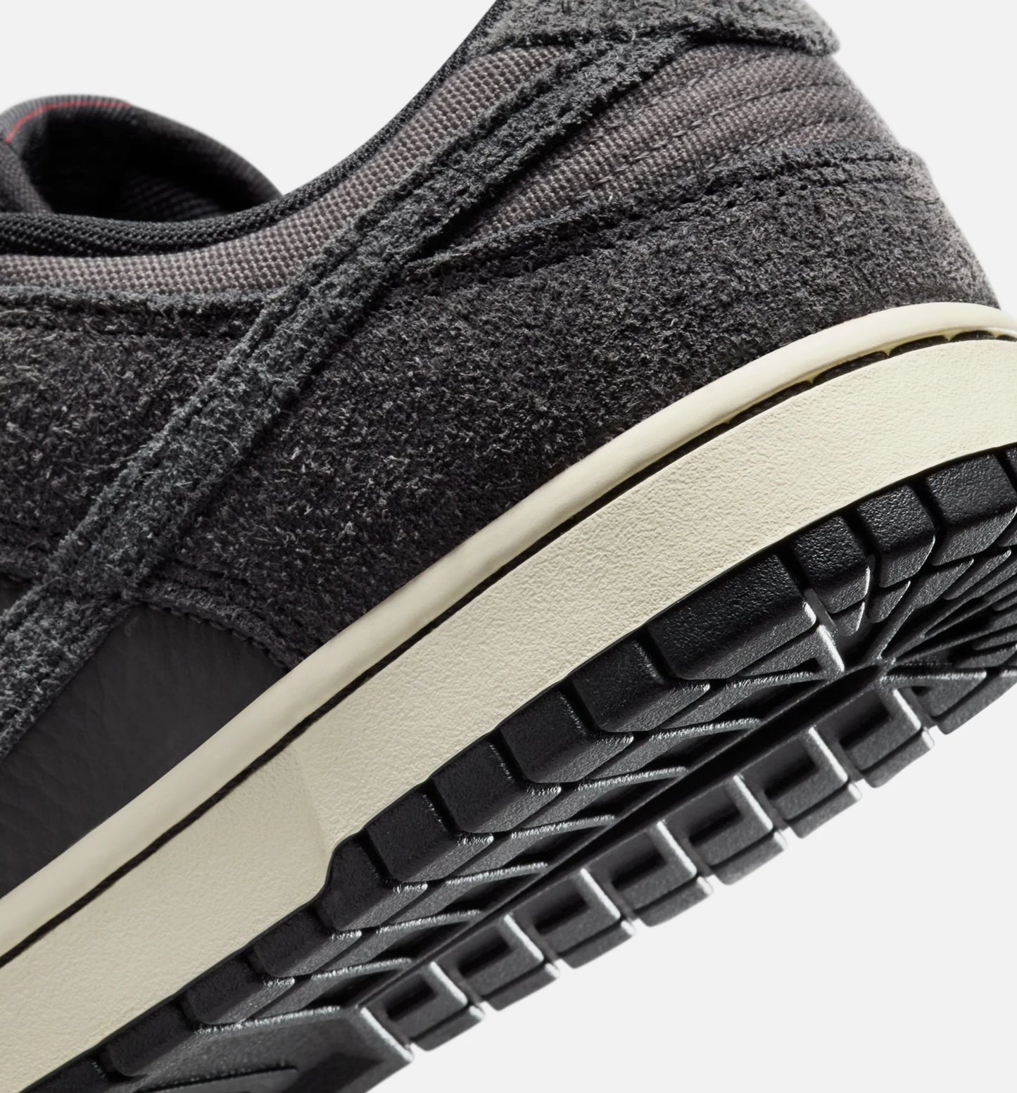Dunk Low Retro Premium Mens Lifestyle Shoe Black Off Noir Medium Ash Coconut Milk