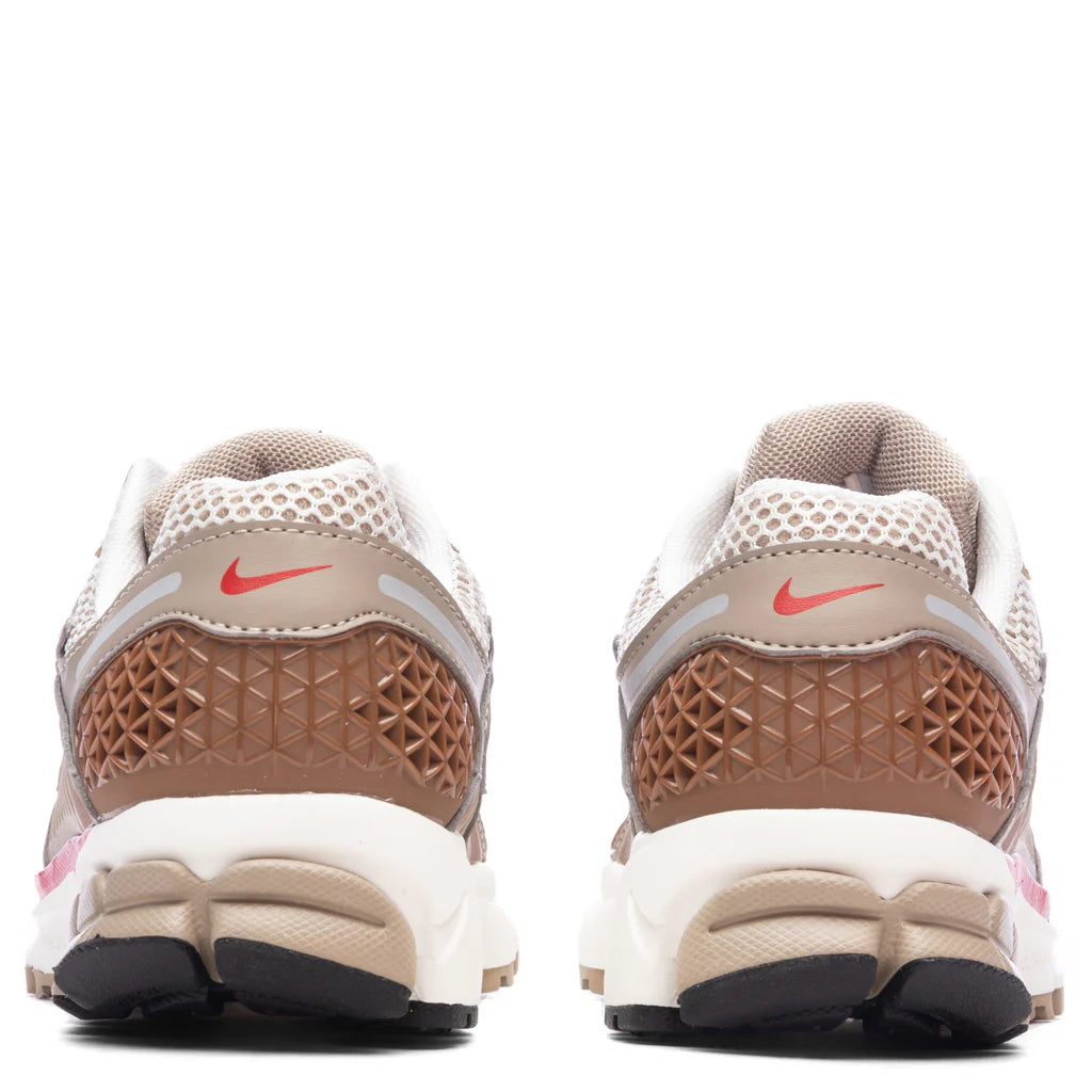 Womens Zoom Vomero 5 Khaki Phantom Fire Red Sail