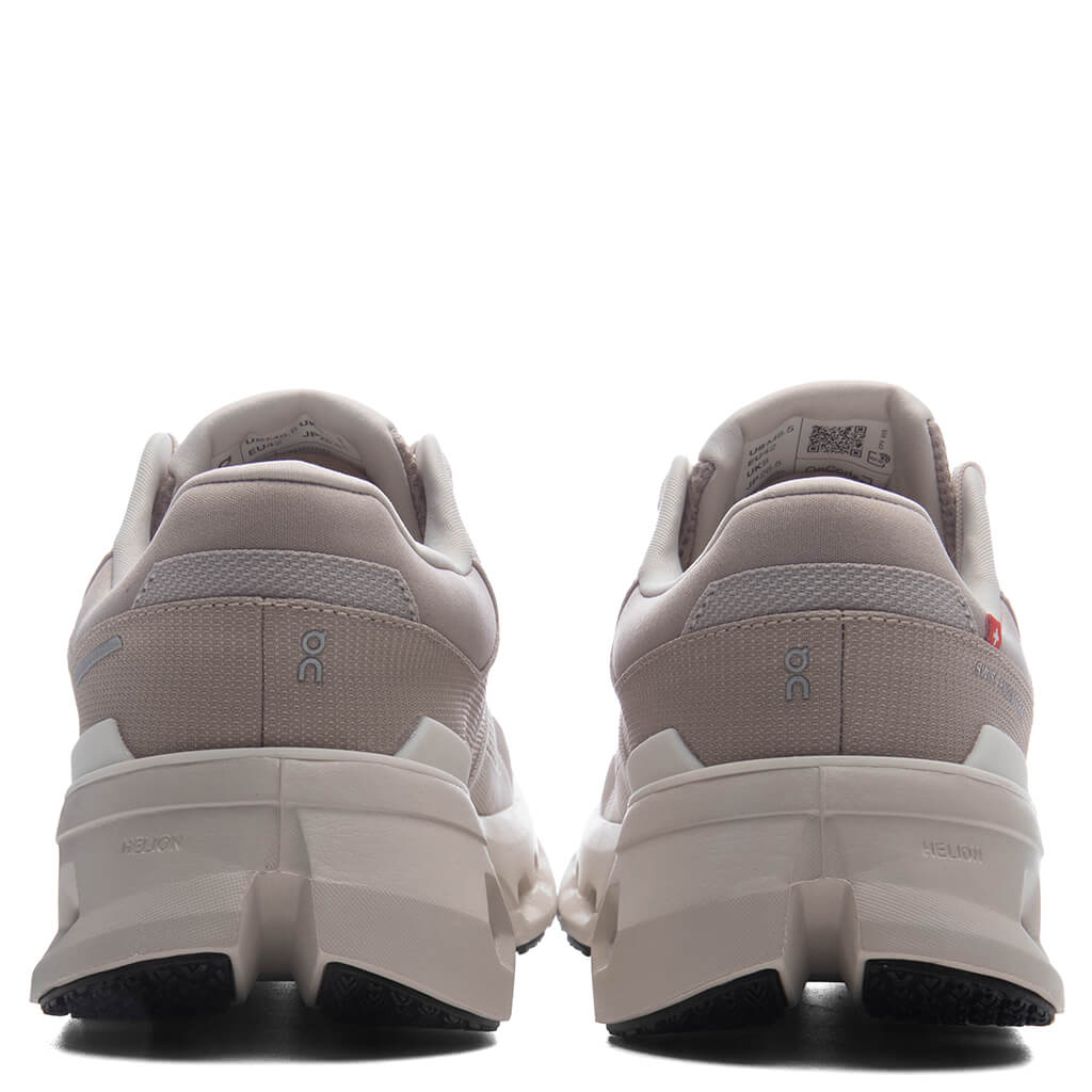 Cloudrunner 2 Pearl Desert