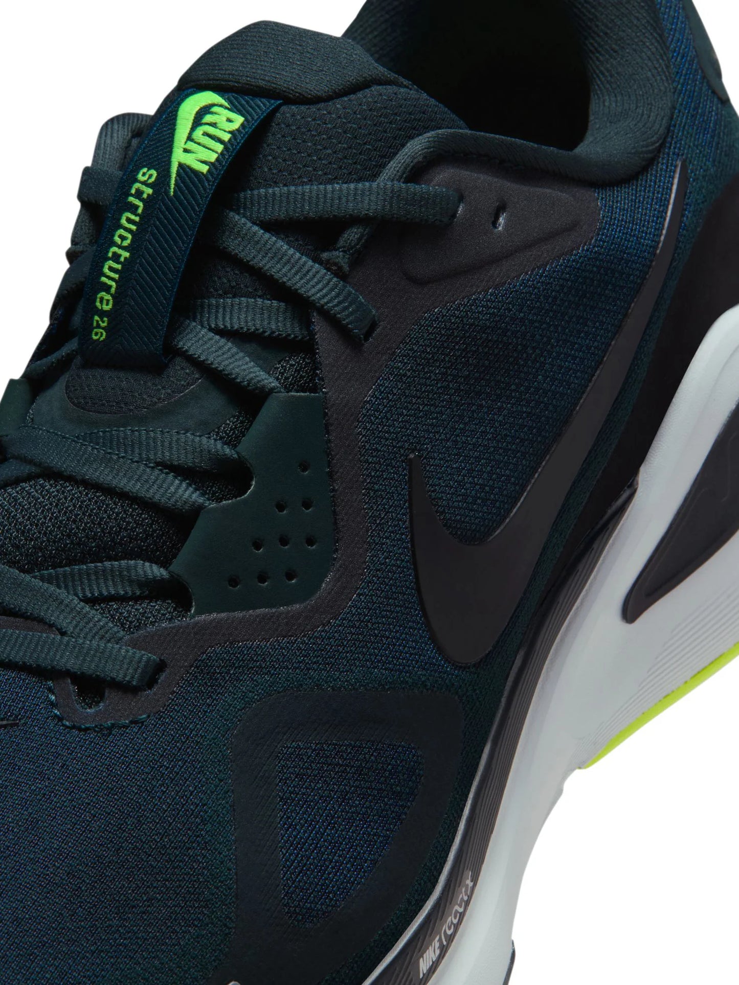 Nike Air Zoom Structure 26 Mens Shoes