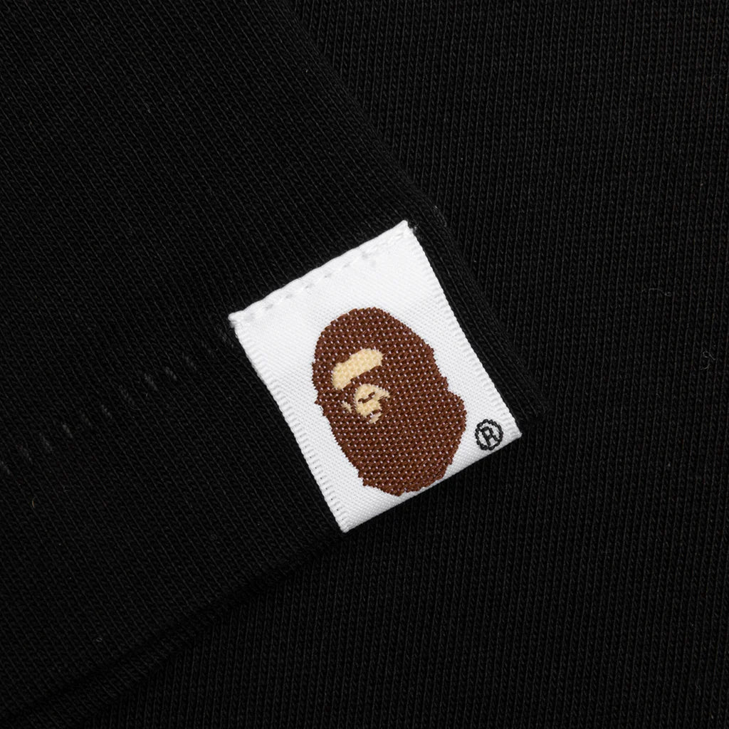 Shark Tee Korea Black