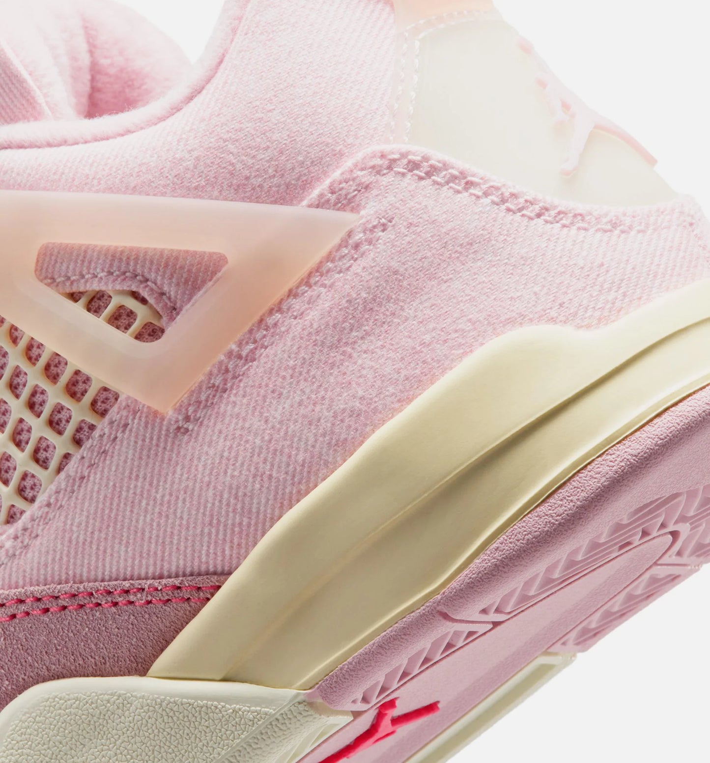 Air Jordan 4 Retro Pink Pearl And Iced Carmine Preschool Lifestyle Shoe Pearl Pink Iced Carmine Coconut Milk