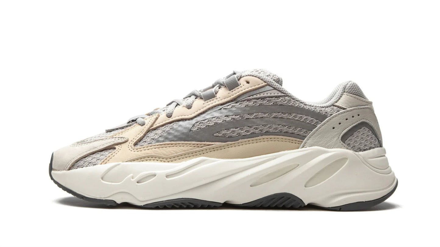 YEEZY BOOST 700 V2 Cream