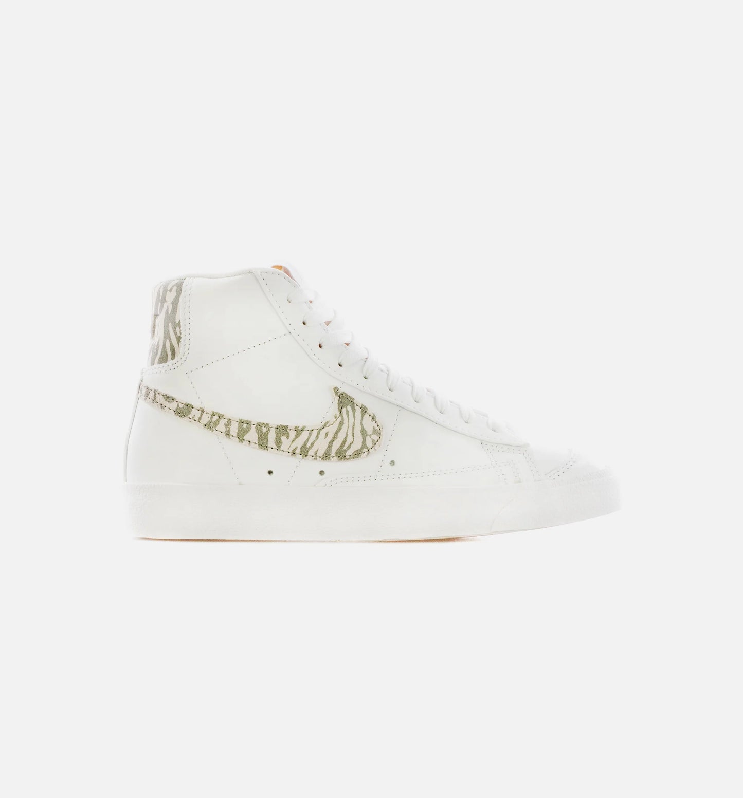 Blazer Mid 77 SE Womens Lifestyle Shoe White Particle Grey Black Summit White