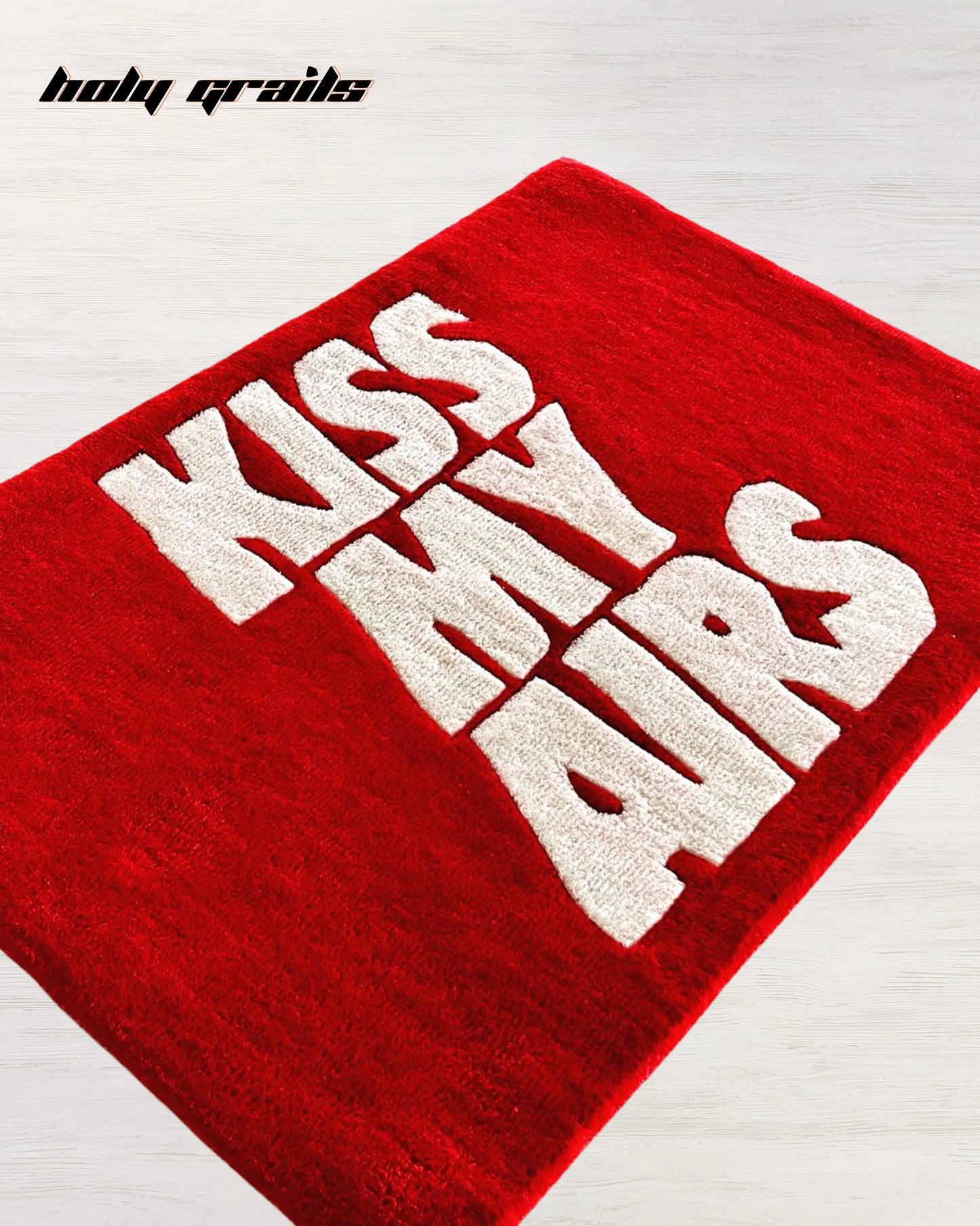 Kiss My Airs Hand Tufted Rug