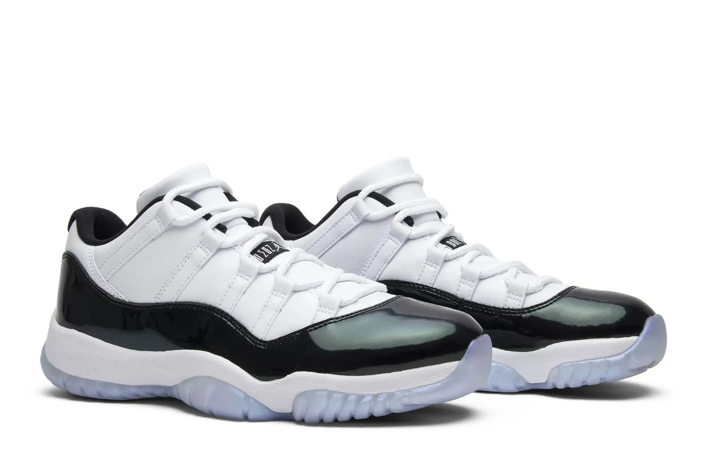 Jordan 11 Retro Low Emerald