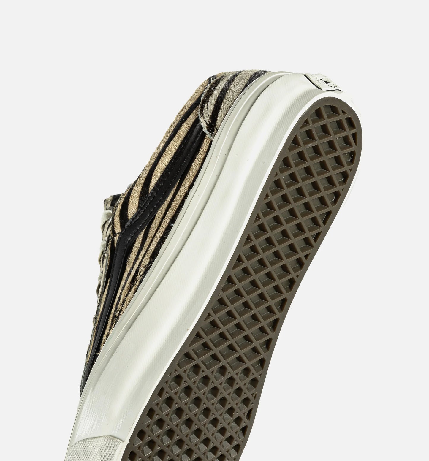 Premium Old Skool 36 Zebra Mens Lifestyle Shoe Zebra Black White