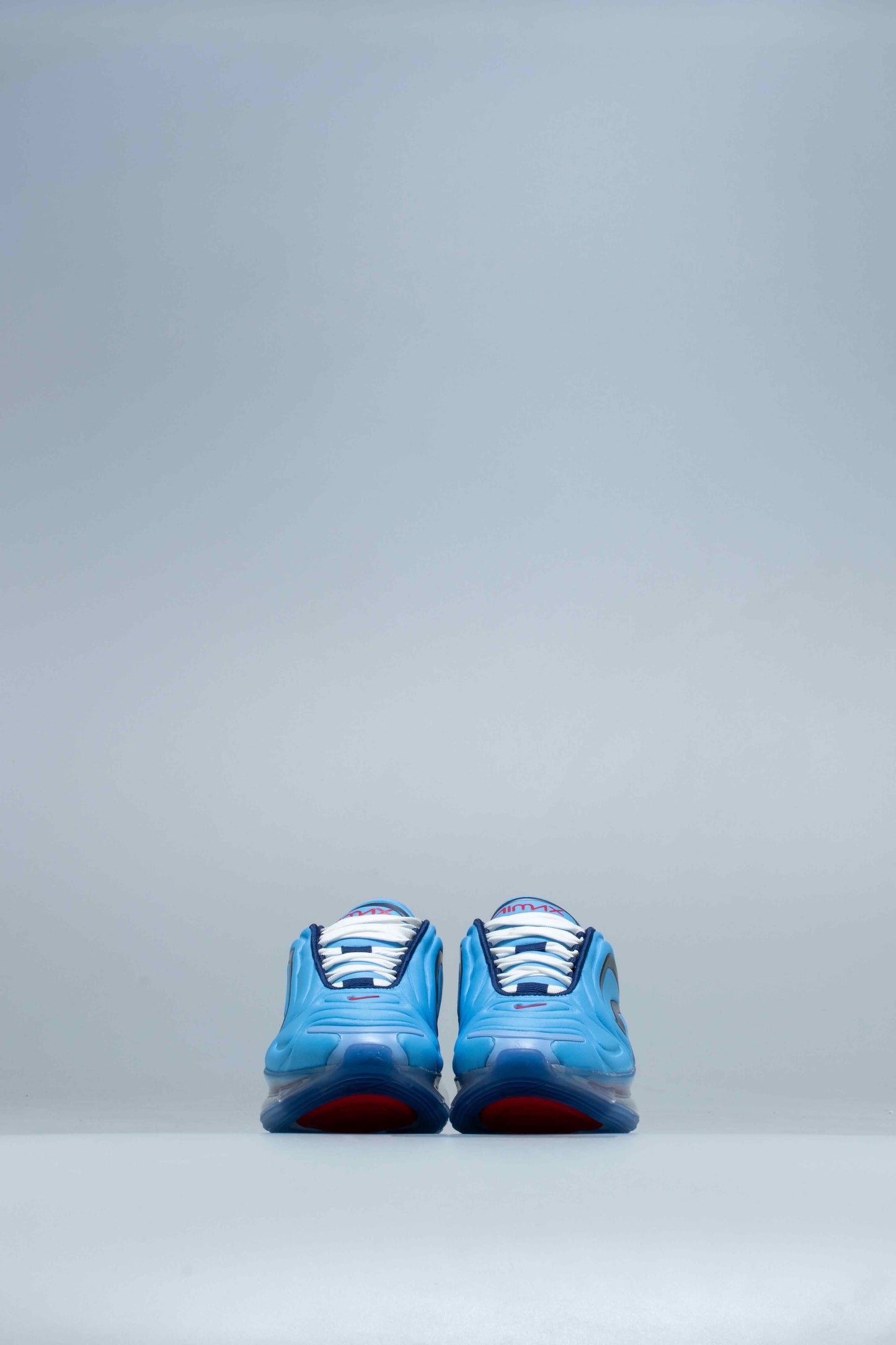 Air Max 720 Womens Shoe Dark Blue Red