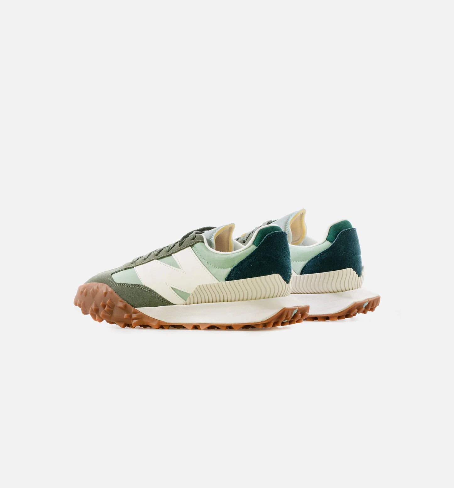 XC72 Norway Spruce Mens Lifestyle Shoe Green White Gum