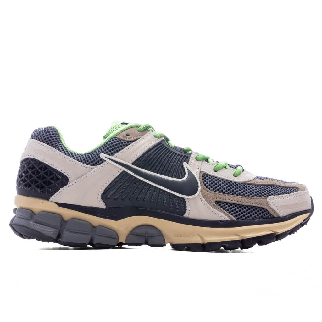 Zoom Vomero 5 Pale Ivory Off Noir Smoke Grey