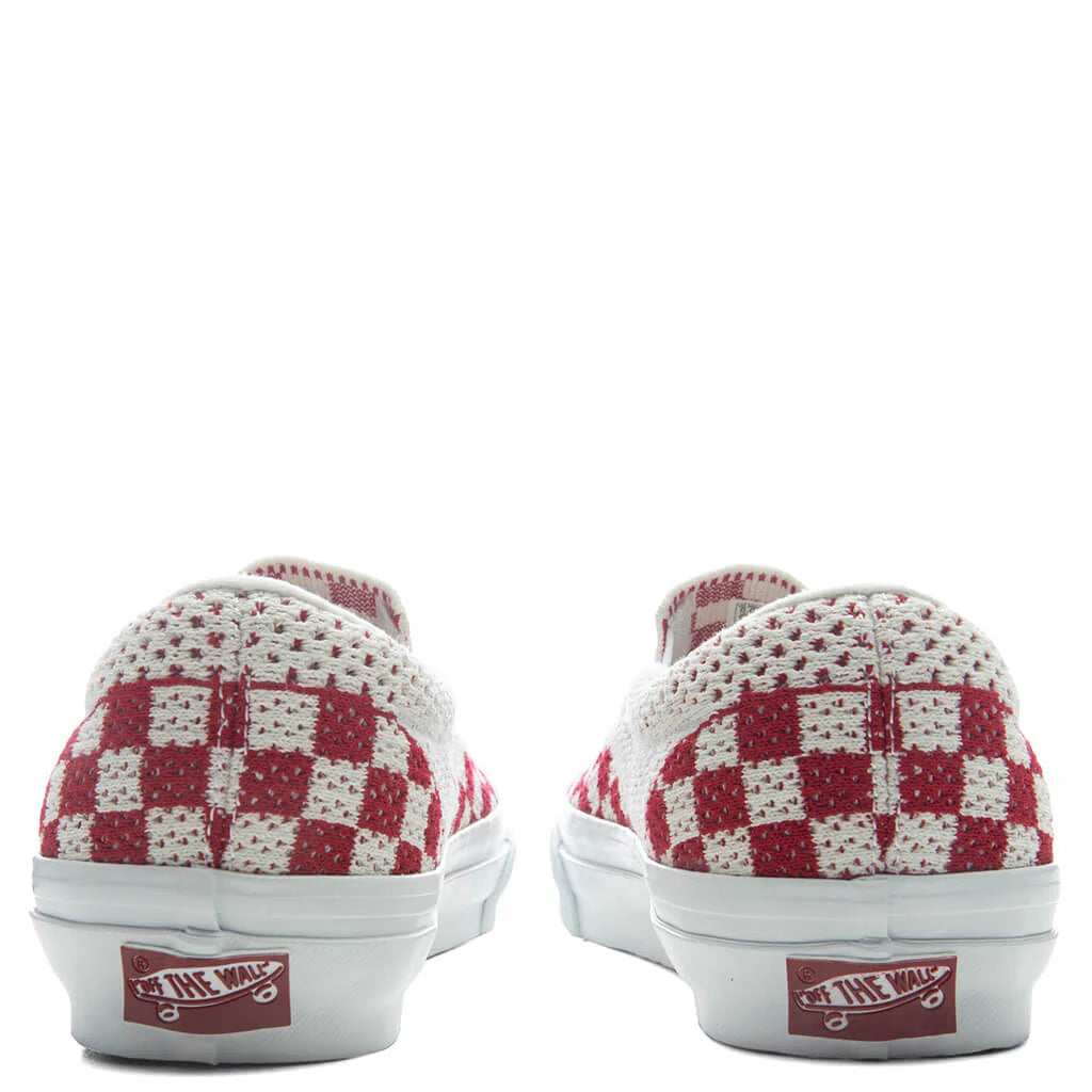 Premium LX Classic Slip On 98 EK Checkerboard Red