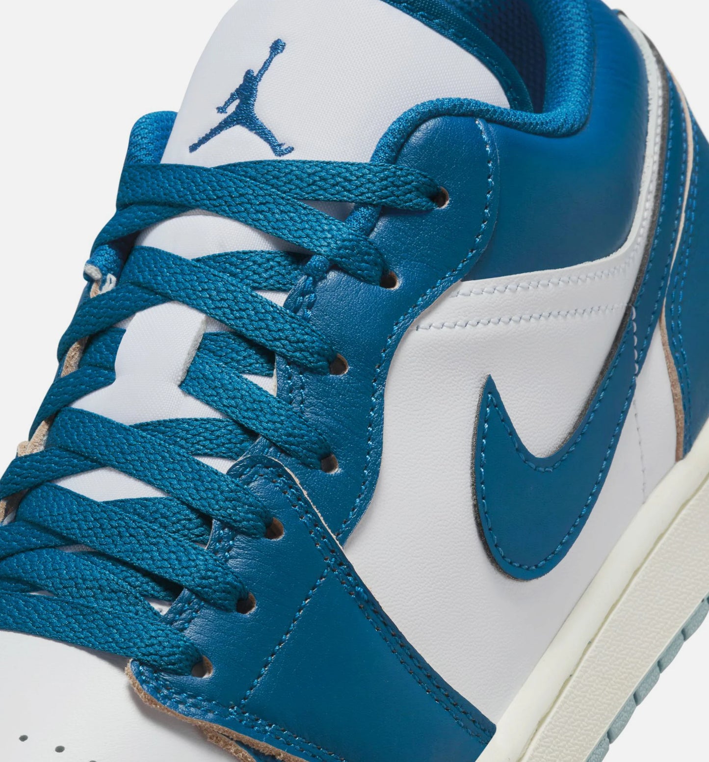 Air Jordan 1 Low SE Industrial Blue Mens Lifestyle Shoe White Blue Grey Sail Industrial Blue