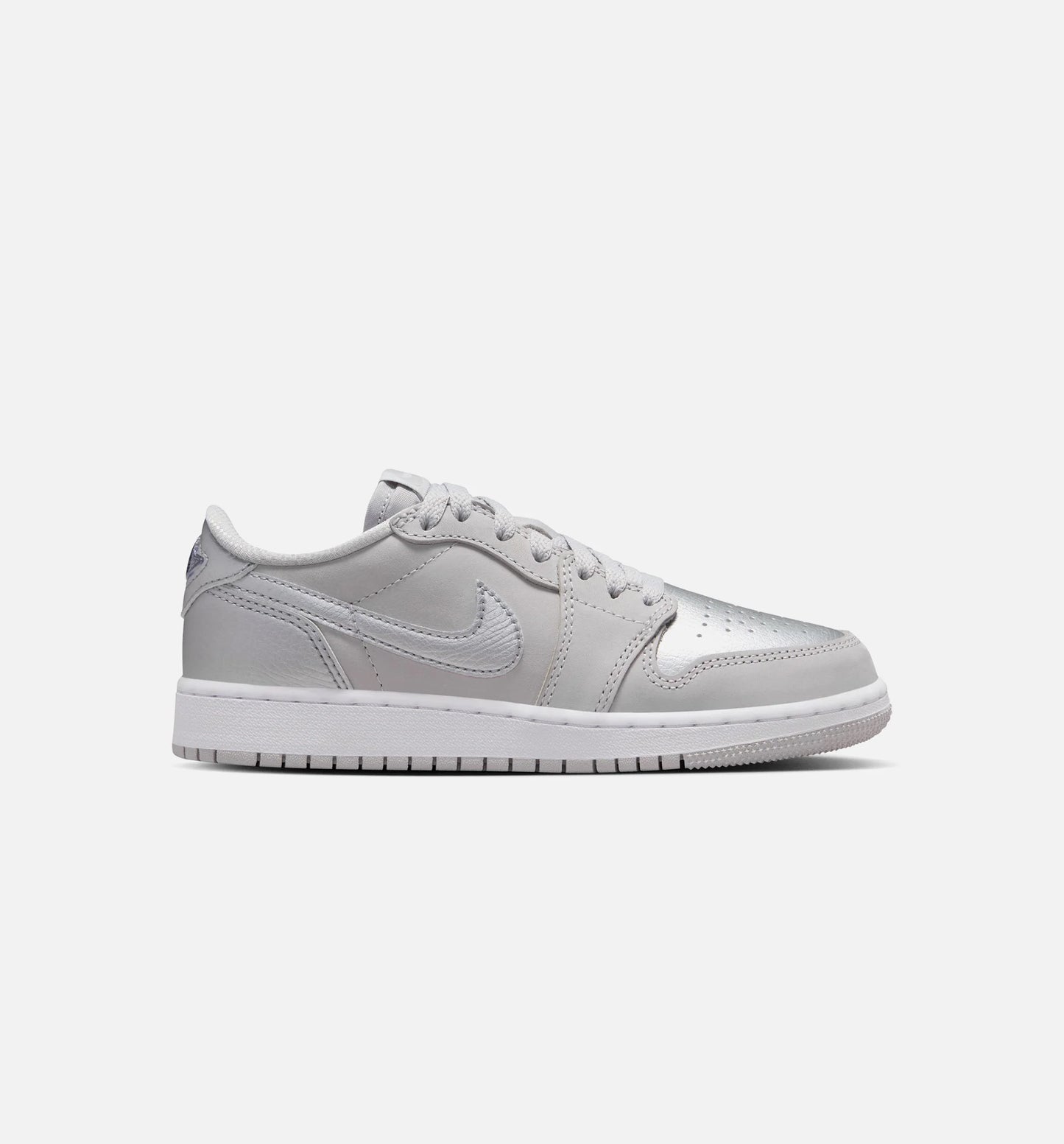 Air Jordan 1 Retro Low OG Silver Grade School Lifestyle Shoe Neutral Grey Metallic Silver White