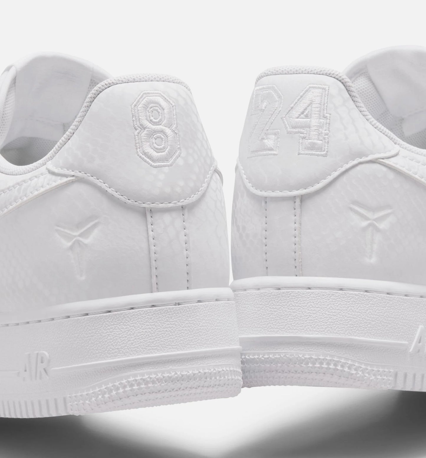 Kobe Bryant x Air Force 1 Mamba Mentality Mens Lifestyle Shoe White White