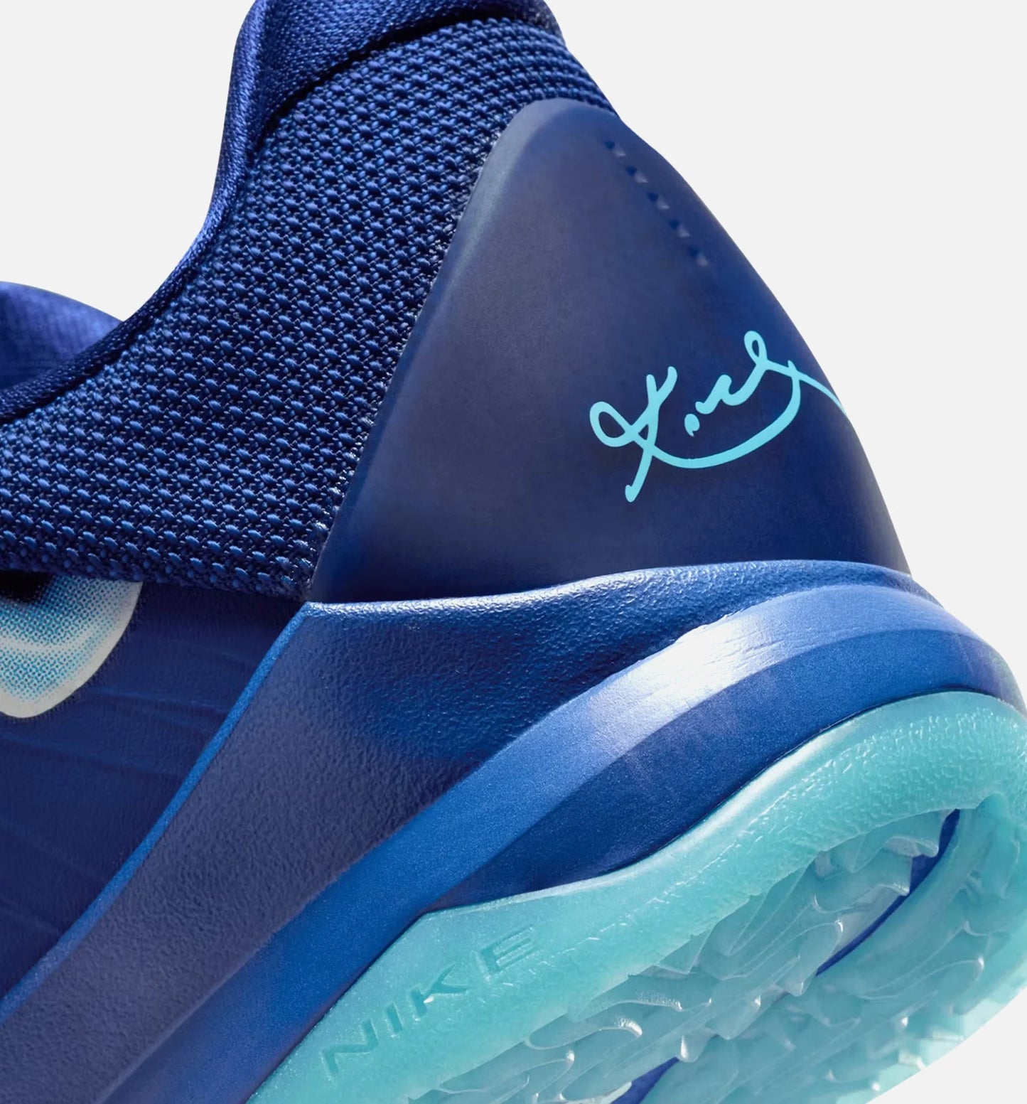 Kobe 5 Protro Deep Royal Blue Grade School Lifestyle Shoe Deep Royal Blue Galcier Blue Baltic Blue