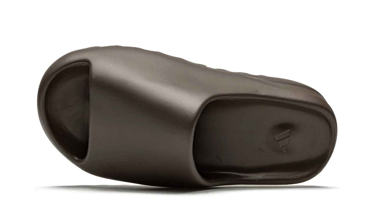 YEEZY SLIDE Soot 2021