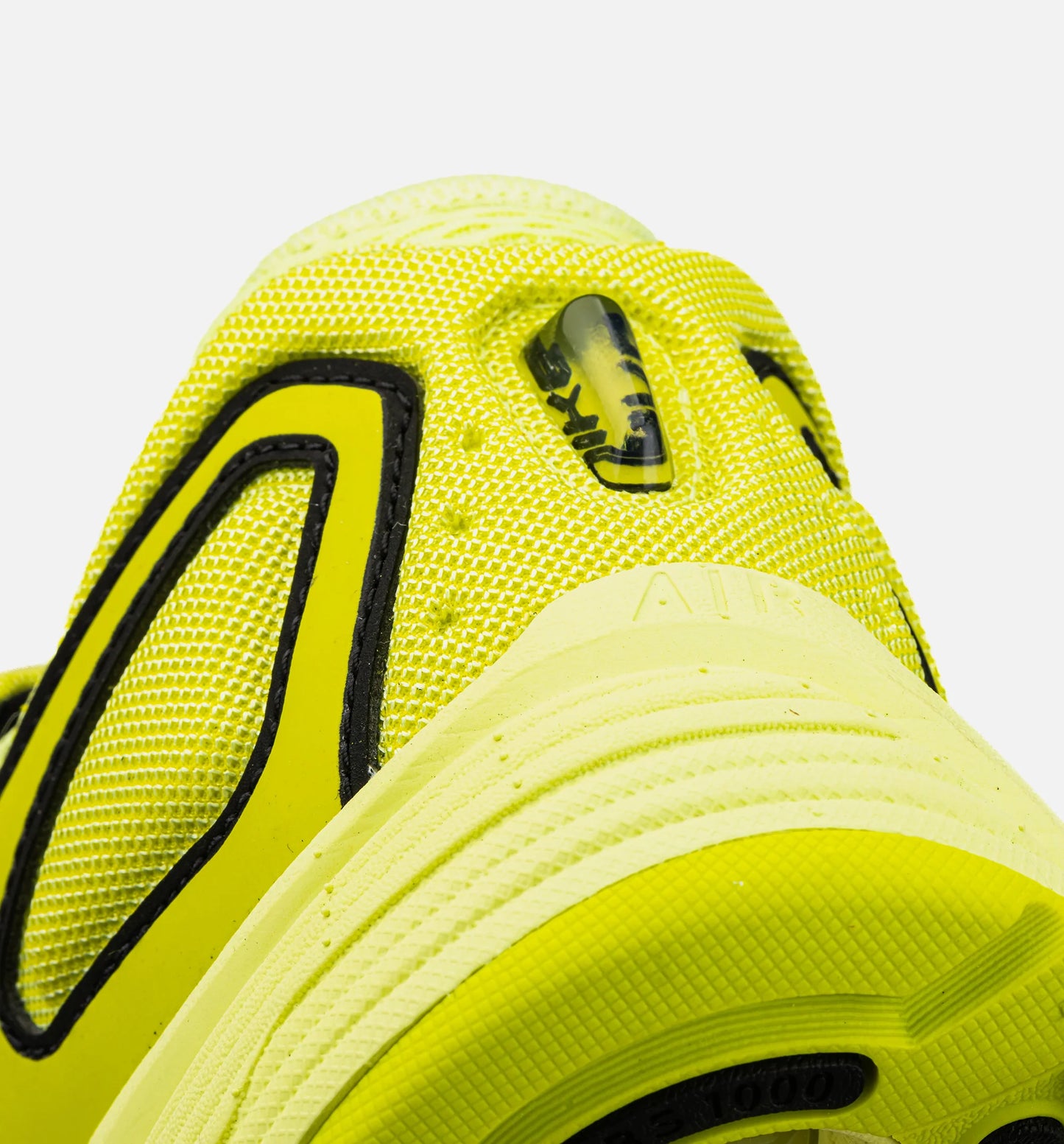 Air Pegasus Wave Light Lemon Twist Mens Lifestyle Shoe Light Lemon Twist Black Cyber